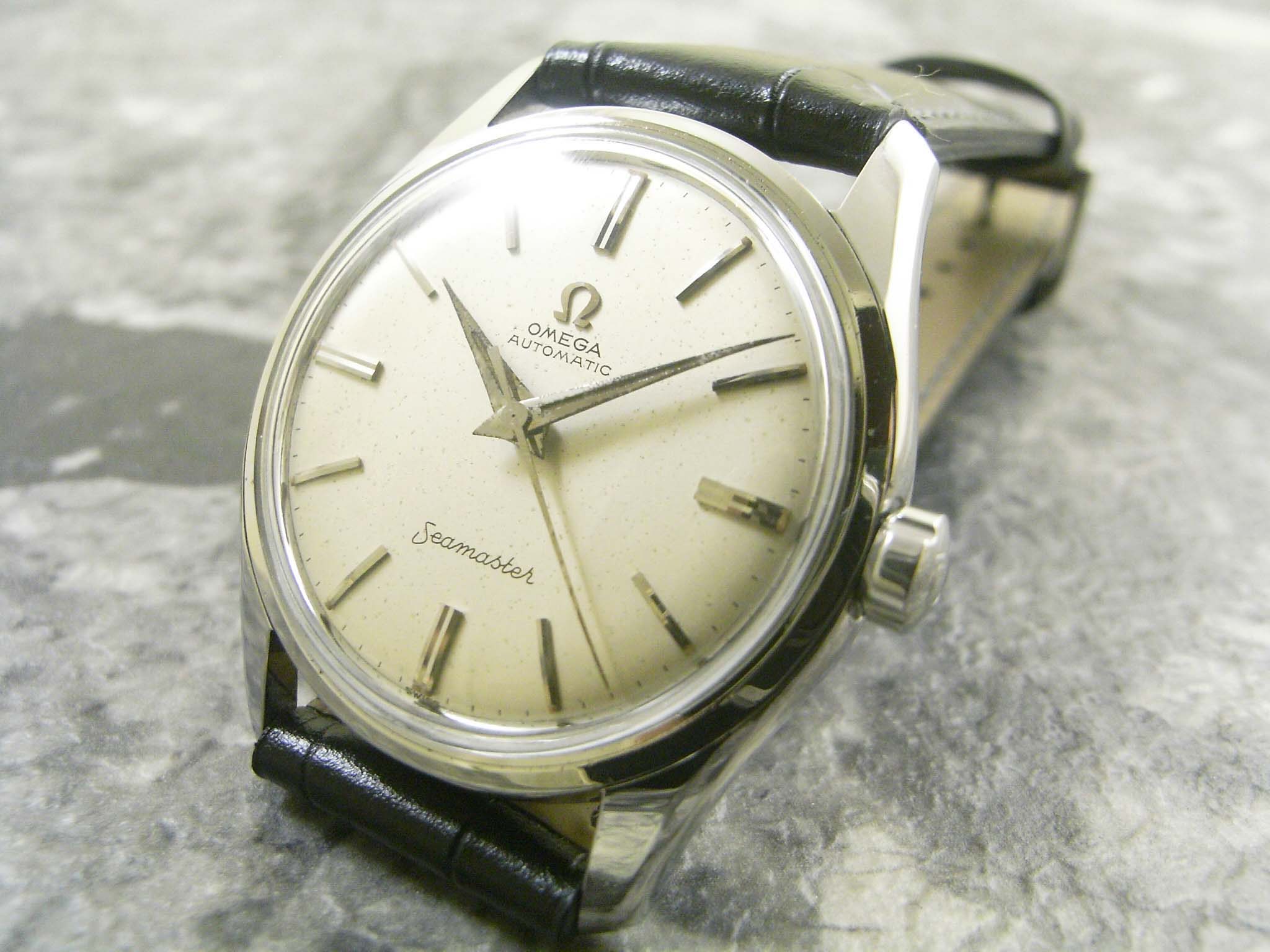 オメガ・OMEGA シーマスター アンティーク ドルフィンハンド 1958年 自動巻き 機械式腕時計 ビンテージ