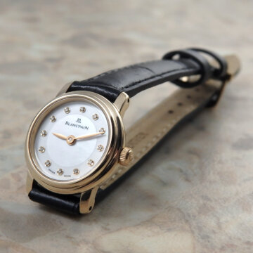 BLANCPAIN LadyBird 18K Goldレディースウォッチ ホワイトシェル ダイヤモンド 側面 リューズ