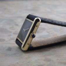 

                        Cartier MUST TANK SM カルティエ マストタンク ブラック レディース アンティーク腕時計:画像2
          
        