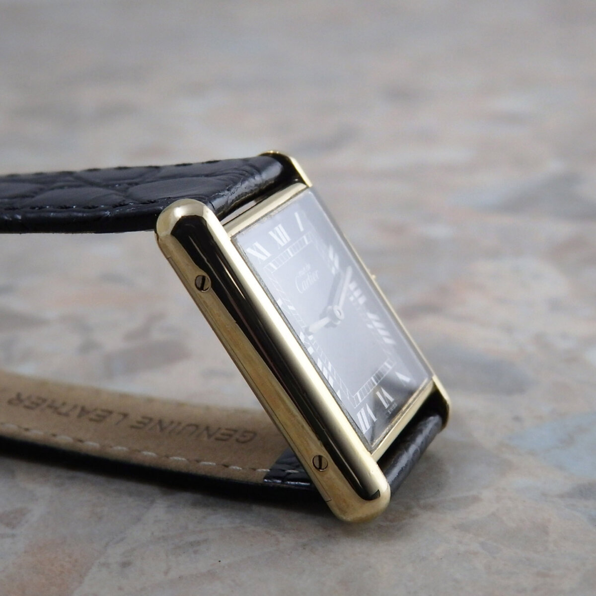 カルティエ マストタンク LM ブラックダイヤル ローマ 黒文字盤