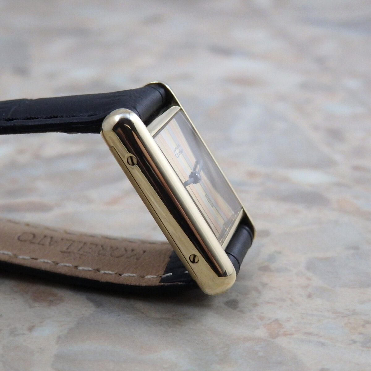 カルティエ must de Cartier Tank SM Trinity stripe 手巻き