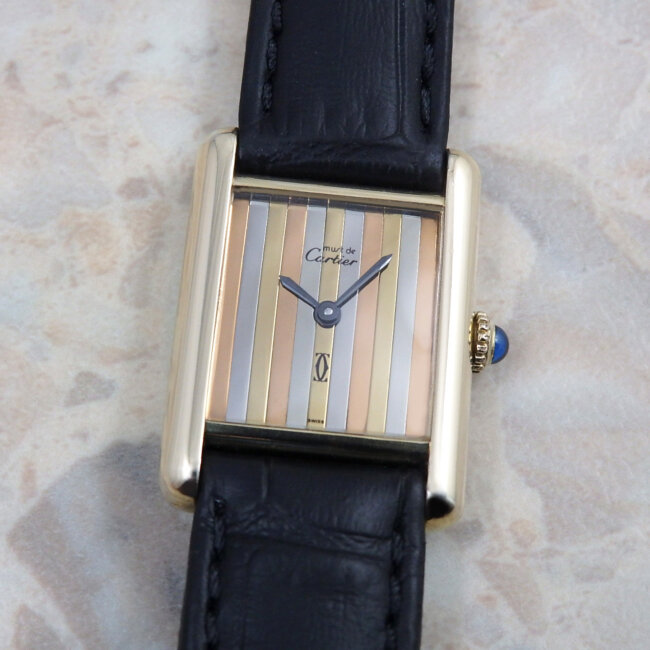 カルティエ must de Cartier Tank SM Trinity stripe 手巻き
