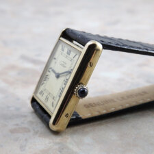 

                        カルティエ マストタンク LM 手巻 ヴィンテージ アンティーク メンズ 腕時計 Cartier Tank 時計:画像2
          
        