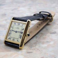 
                        カルティエ マスト タンク LM 手巻き式 ヴィンテージ メンズ 時計 Cartier Tank アンティーク ウォッチ:画像1
                  