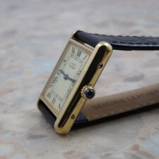 

                        カルティエ マスト タンク LM 手巻き式 ヴィンテージ メンズ 時計 Cartier Tank アンティーク ウォッチ:画像2
          
        