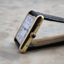 

                        カルティエ タンクルイ CARTIER LM 78086:画像2
          
        