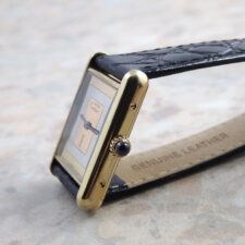 

                        カルティエ マストタンク LM サイズ トリニティカラー:画像2
          
        