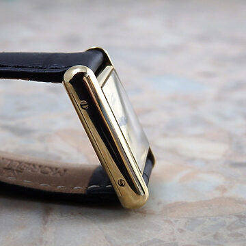 カルティエ マストタンク SM 手巻き サンレイ文字盤 レディース腕時計 CARTIER 時計 背面 ベルト