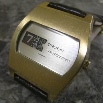 グリュエン 機械式デジタル 希少  珍品 1970年代 自動巻き 正面全体