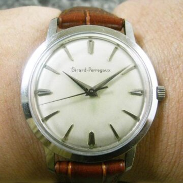 ジラールペルゴ GIRARD PERREGAUX 3針 機械式手巻き 背面