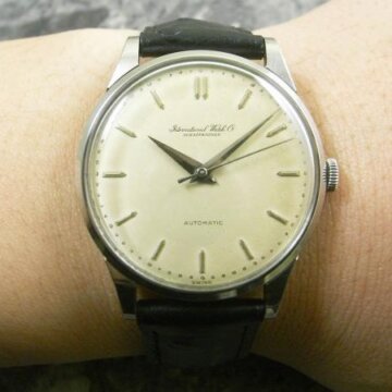 IWC オールドインター 筆記体ロゴ ペラトン式自動巻 背面