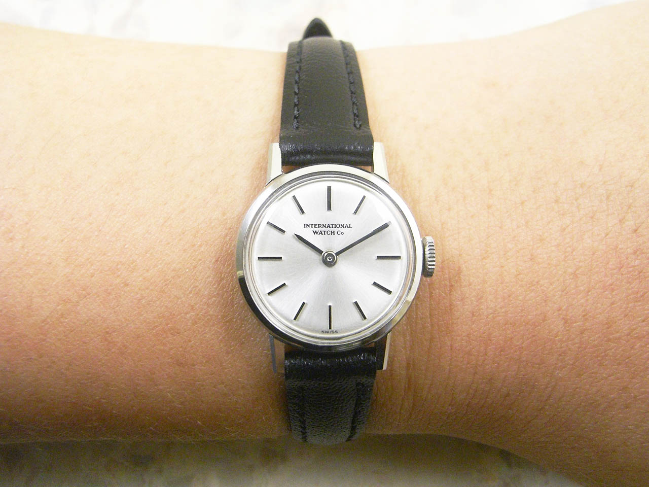 IWC オールドインター レディースウォッチ 手巻き シルバーダイヤル