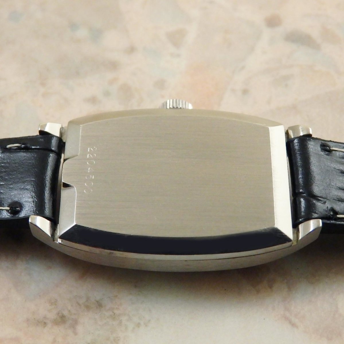 IWC アンティーク レディース 黒文字盤 希少 ブラックフェイス
