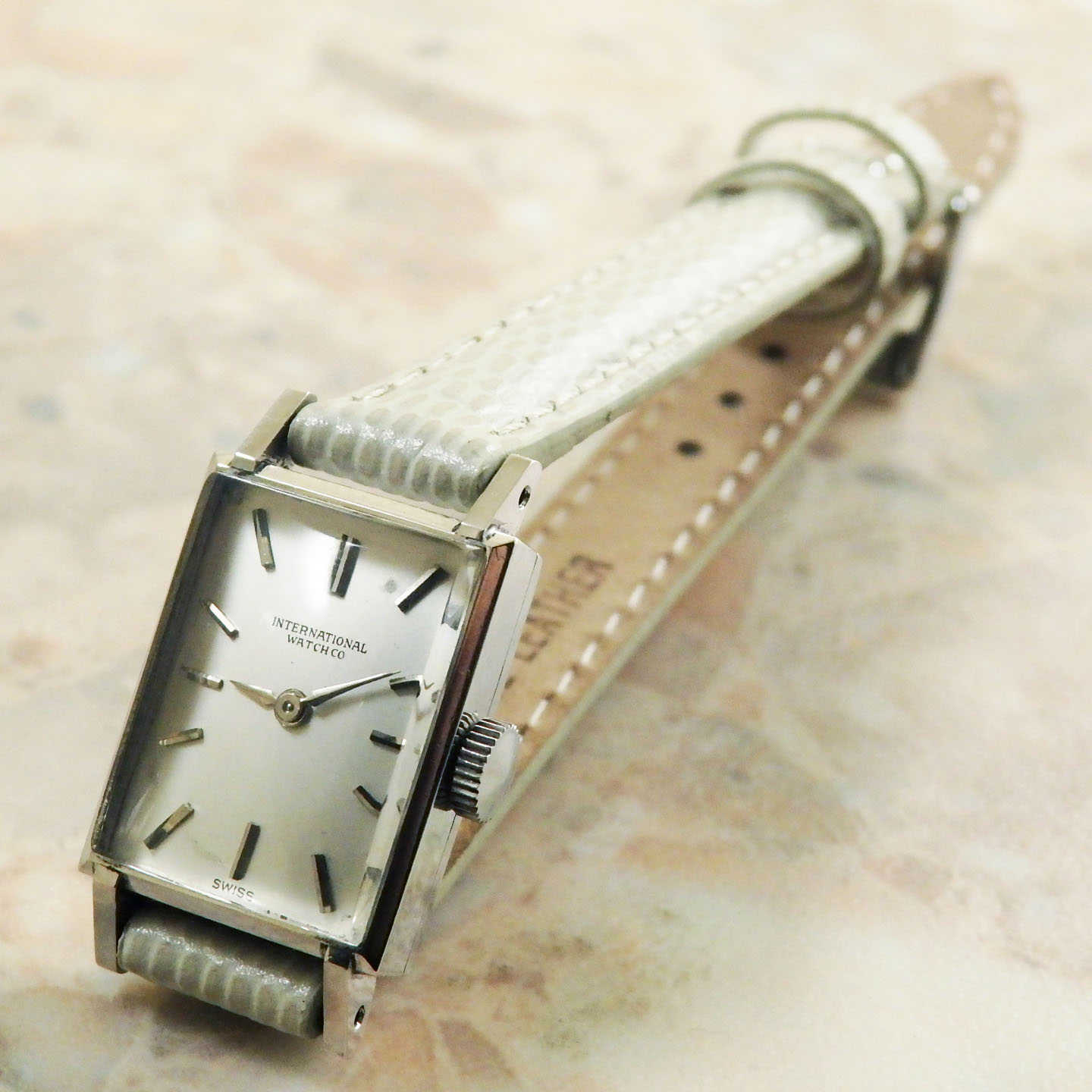 IWC オールドインター レディースウオッチ プラチナケース