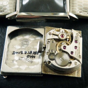 IWC オールドインター レディースウオッチ プラチナケース レクタンギュラー ムーブメント