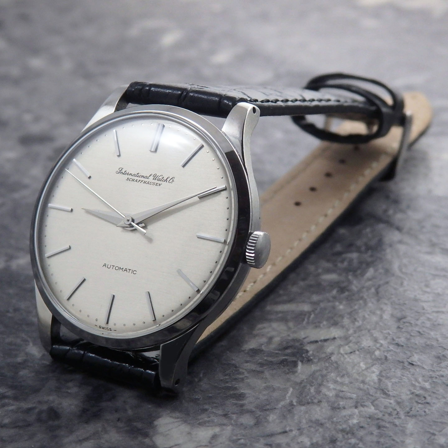 IWC 筆記体ロゴ オールドインター ノンデイト ペラトン式自動巻 1960年製 IWC 筆記体ロゴ オールドインター ノンデイト ペラトン式自動巻 1960年製