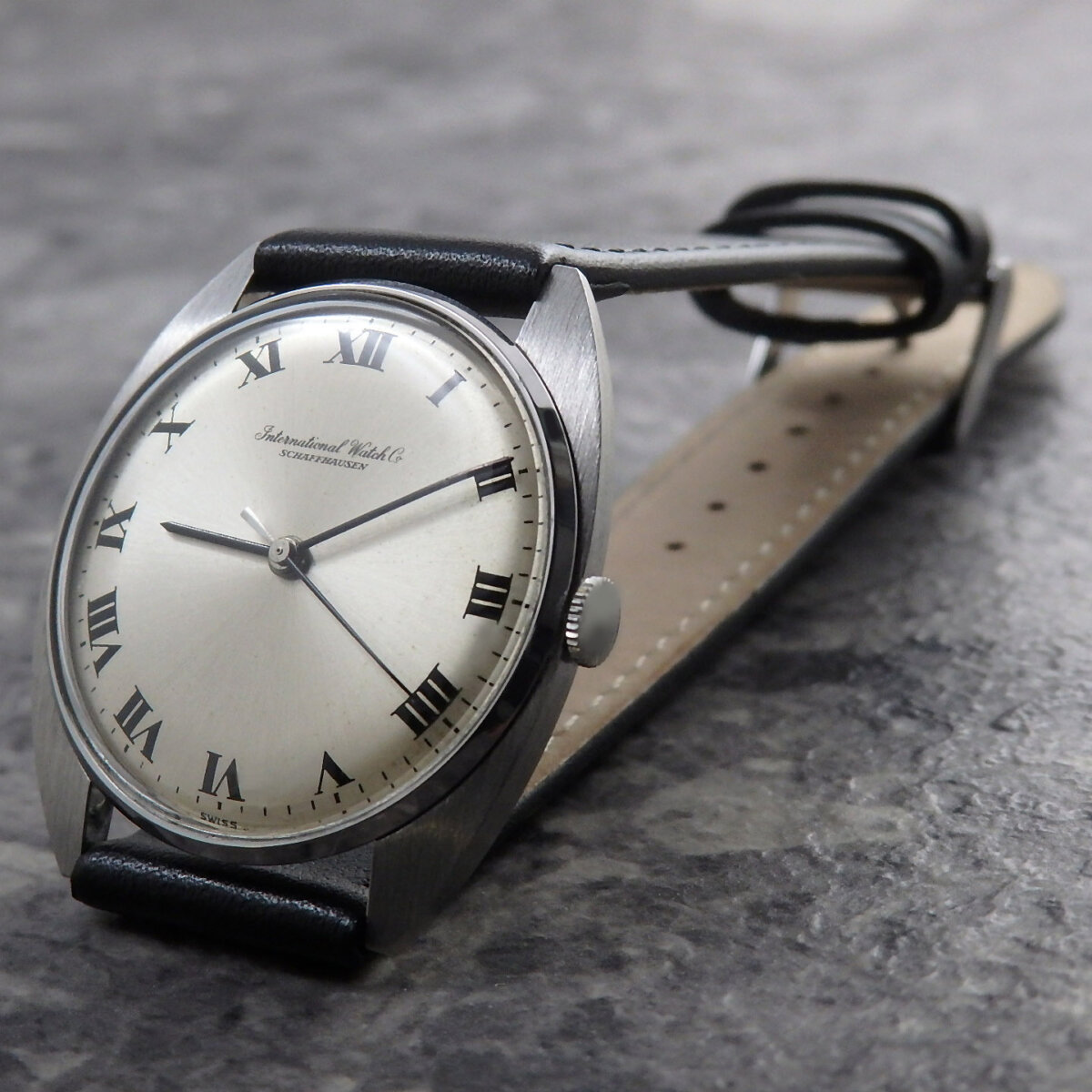 IWC インターナショナル・ウォッチ・カンパニー　腕時計 IWC インターナショナルウォッチカンパニー 筆記体ロゴ オールド