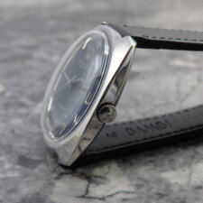 

                        IWC オールドインター ブルー マーブルダイヤル Ref.R814A 1968年:画像2
          
        