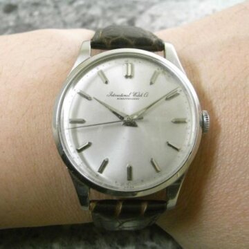 IWC 35mmケース カラトラバ ドルフィンハンド 手巻き式モデル 1960年 背面