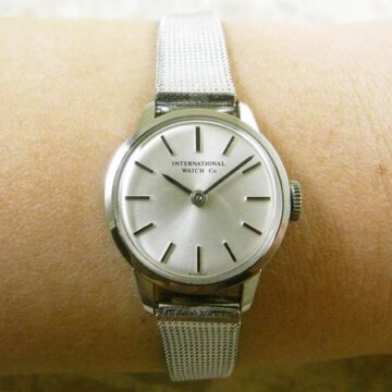 IWC アンティーク レディース ラウンド オリジナルブレス 背面