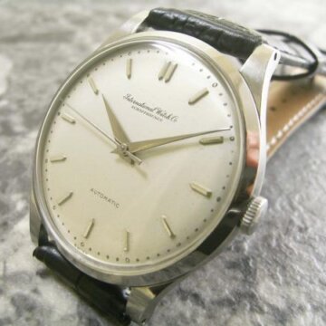 IWC 筆記体ロゴ オールドインター ペラトン式自動巻 1961年 正面全体