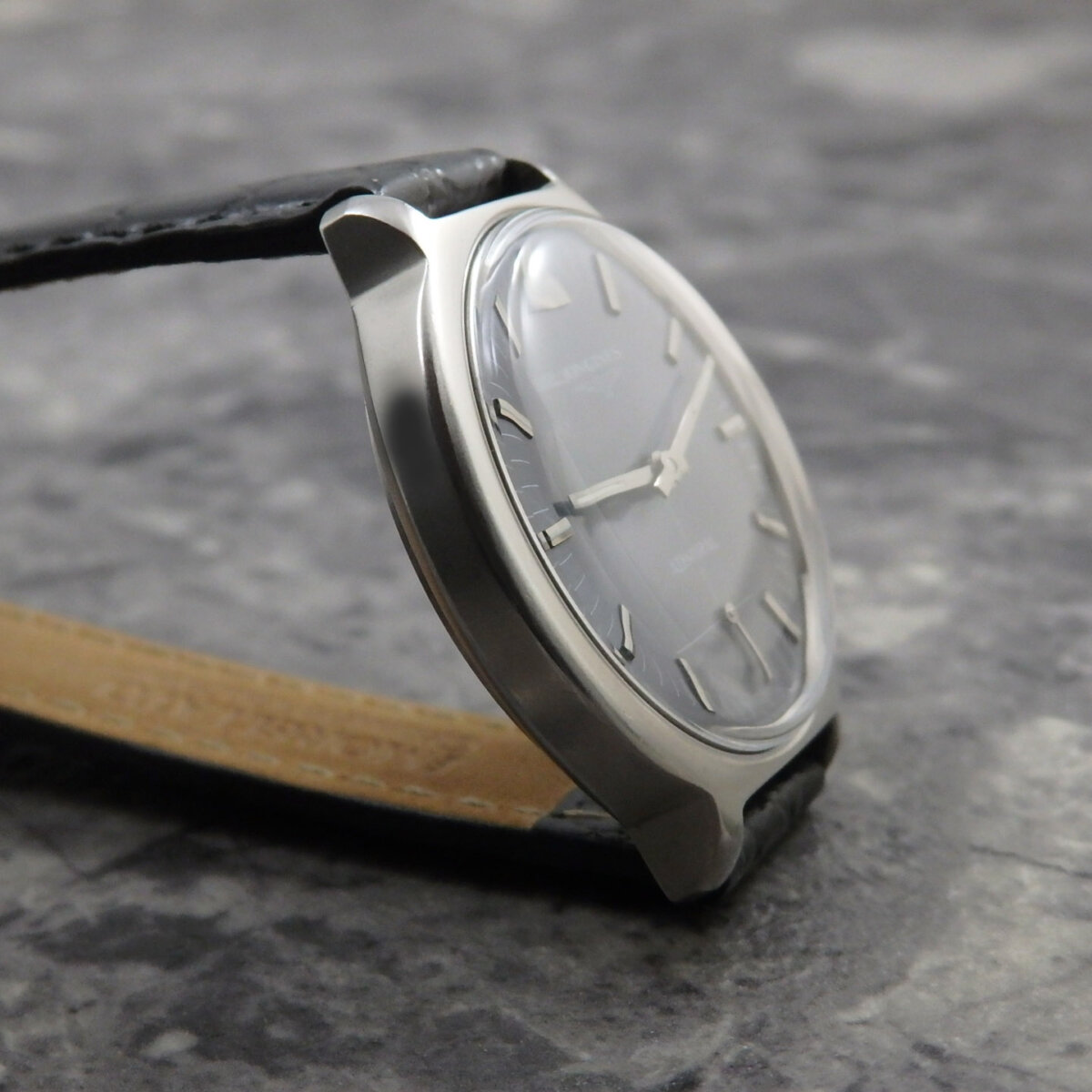 LONGINES ラウンド スモールセコンド アンティーク