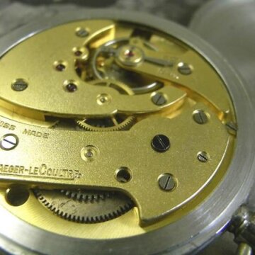 ジャガールクルト 懐中時計 ミリタリー コブラハンド　スモセコ 背面