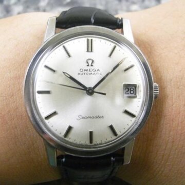 アンティーク オメガ OMEGA シーマスター 三針 背面