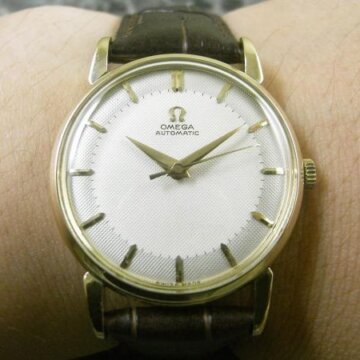 オメガ・OMEGA アンティーク ラウンド メンズ 中3針 背面