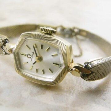 OMEGA レディースサイズ アンティーク時計 金無垢 正面全体