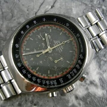 オメガ スピードマスター マーク2　70年代グランプリダイヤル MK2 正面全体