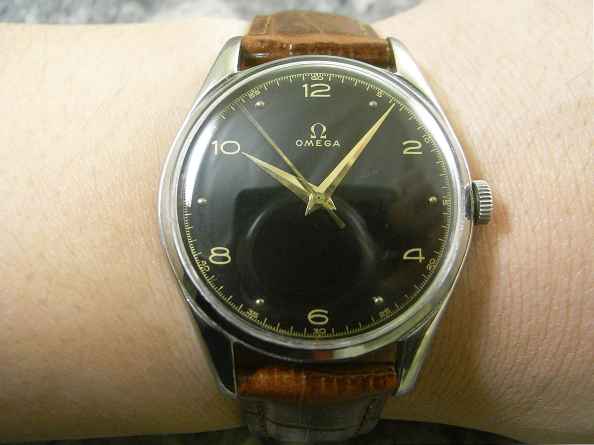 オメガ 30mm キャリバー ブラックミラーダイヤル ドルフィンハンド 