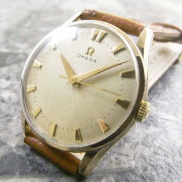 OMEGA オメガ 手巻き30mmキャリバー cal.284 ノンデイト ドルフィンハンド 希少 インデックス 正面全体