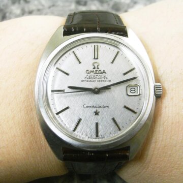 OMEGA/オメガ コンステレーション Cライン/ジェラルド・ジェンタケース シルバーモザイクダイヤル Cal.564 自動巻き 背面