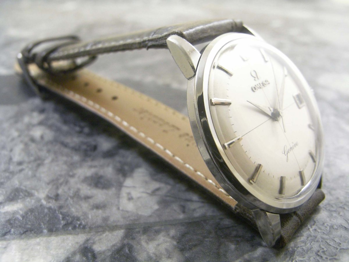 オメガ OMEGA クロスライン ジュネーブ/Geneve 希少ロゴ 2トーン文字盤