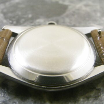 OMEGA・オメガ ツートンダイヤル ノンデイト ドルフィンハンド 背面 ベルト