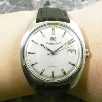 IWC オールドインター 筆記体ロゴ 希少 Cal.8541B／ペラトン式自動巻 シルバーダイヤル 試着イメージ