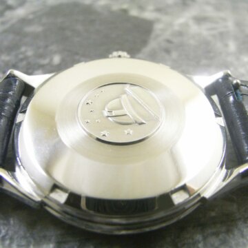 OMEGA オメガ コンステレーション 猫足ラグ デイト付き 自動巻クロノメーター 背面 ベルト