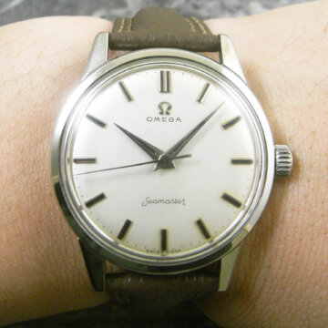 オメガ OMEGA シーマスター Seamaster アンティーク 30ミリキャリバー 試着イメージ