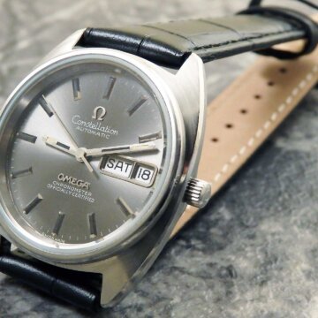 OMEGA オメガ/コンステレーション Cライン 後期型 ジェラルド・ジェンタ 自動巻きクロノメーター 稀少 ガンメタフェイス 正面全体