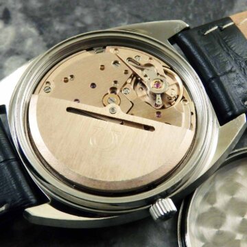 OMEGA オメガ/コンステレーション Cライン 後期型 ジェラルド・ジェンタ 自動巻きクロノメーター 稀少 ガンメタフェイス ムーブメント