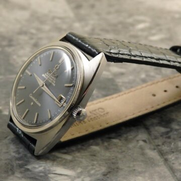 OMEGA オメガ コンステレーション・Cライン ジェラルドジェンタケース WGベゼル ドルフィンハンド 側面 リューズ