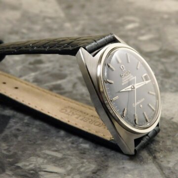 OMEGA オメガ コンステレーション・Cライン ジェラルドジェンタケース WGベゼル ドルフィンハンド 背面