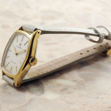 オメガ・OMEGA レディースサイズ アンティーク時計・腕時計 側面 リューズ