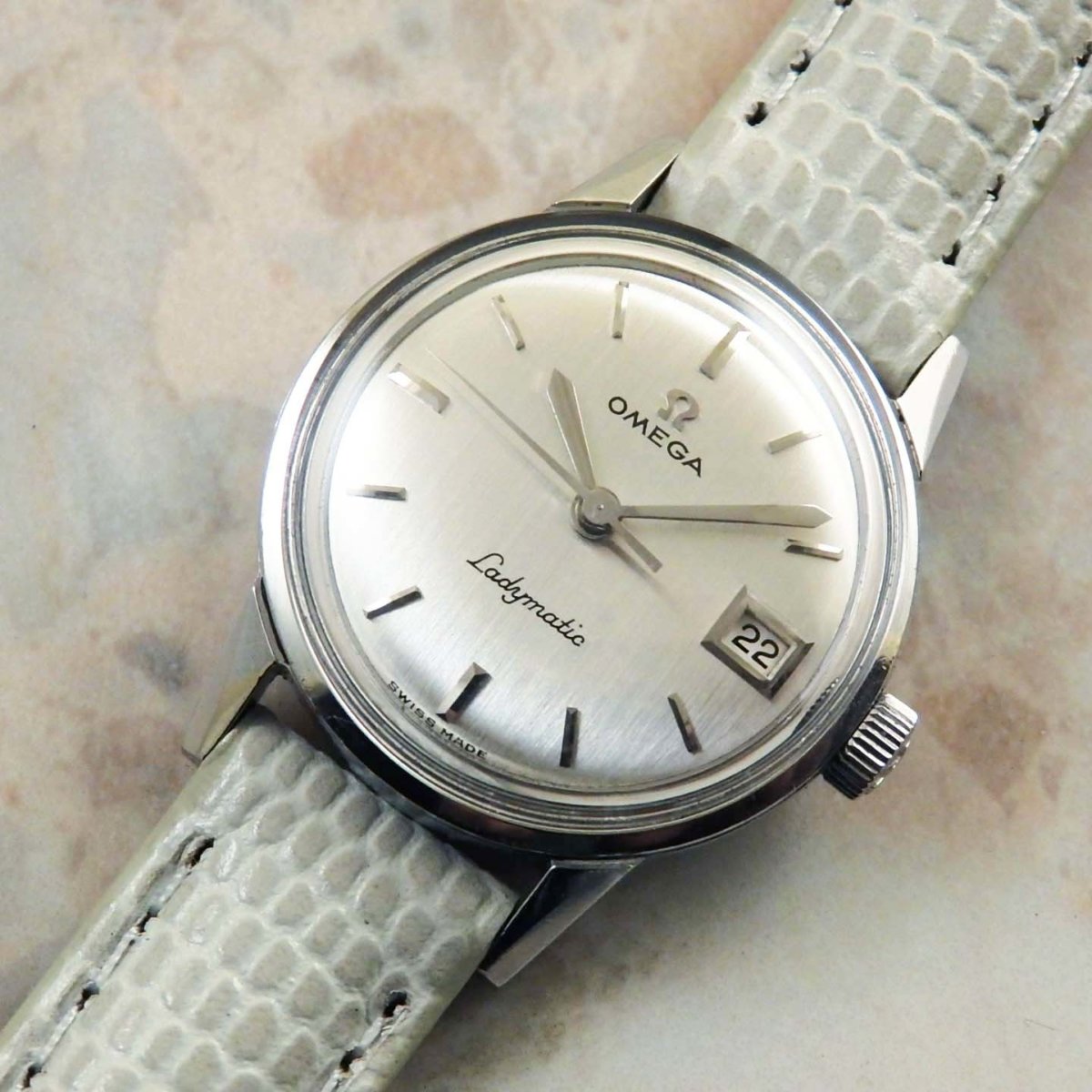 OMEGA Ladymatic アンティーク時計 1963年 自動巻き レディース オメガ ...
