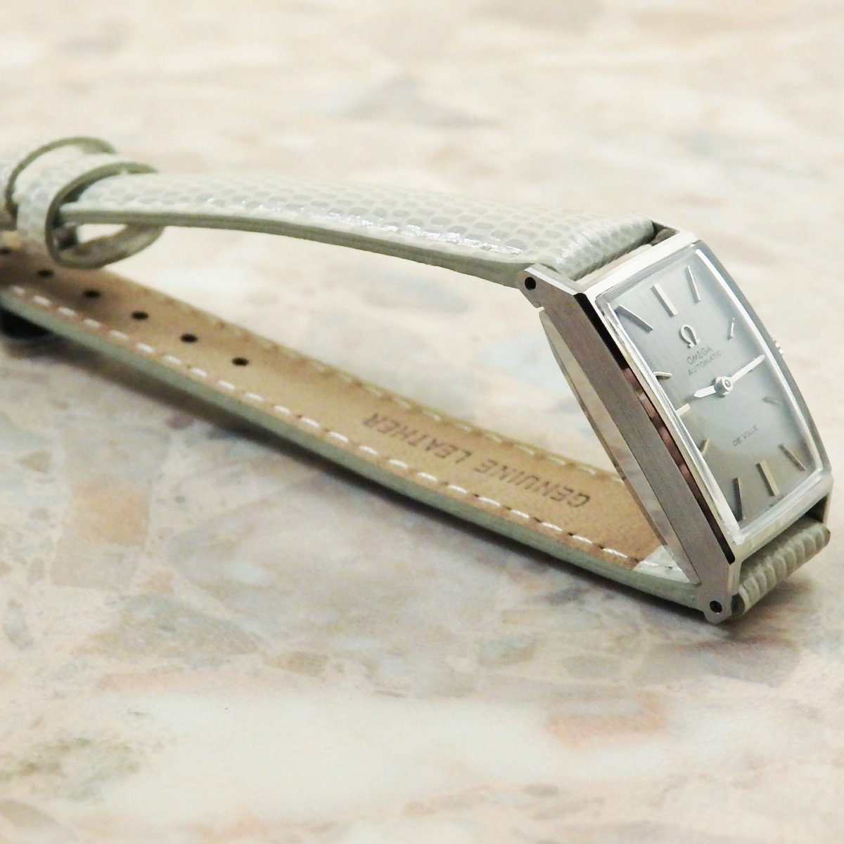 アンティーク オメガ レディース腕時計 レクタングル オートマチック