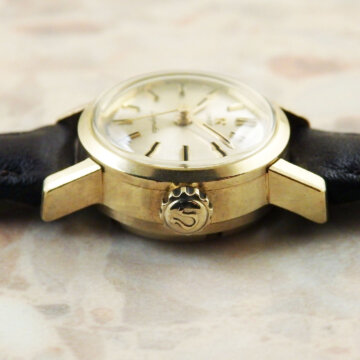 OMEGA Ladymatic アンティーク 腕時計 18KYG 金無垢 側面 リューズ