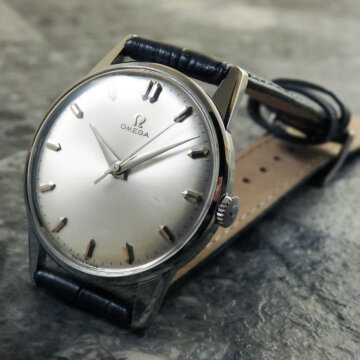 OMEGA オメガ 手巻き30mmキャリバー アンティークウォッチ 正面全体