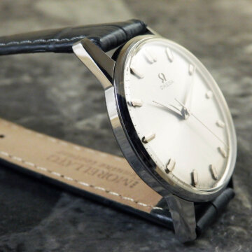 OMEGA オメガ 手巻き30mmキャリバー アンティークウォッチ 背面