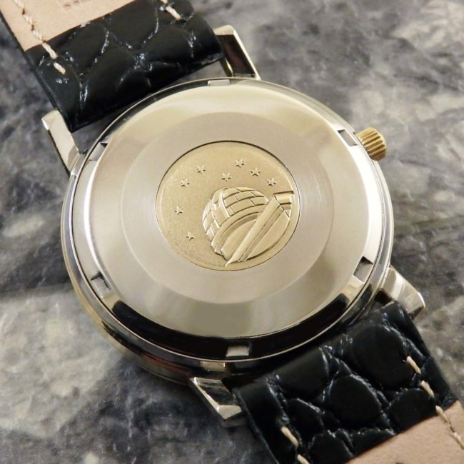 オメガ 金日成 レンズ風防 アンティーク時計 希少 コンステレーション 1970年 機械式時計 自動巻き OMEGA